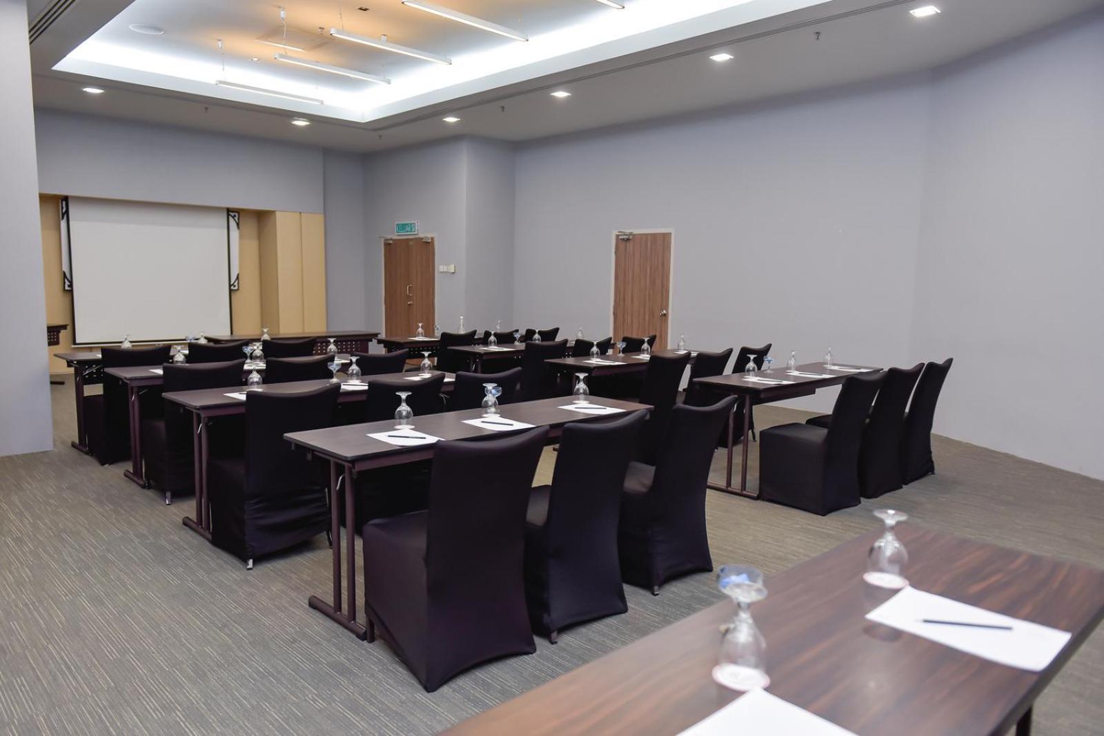 Premiere Hotel - Complimentary Shuttle To Klang Wholesale Market Exterior foto